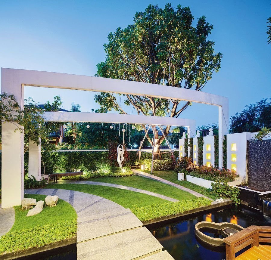 Thiết kế sân vườn biệt thự phong cách hiện đại
